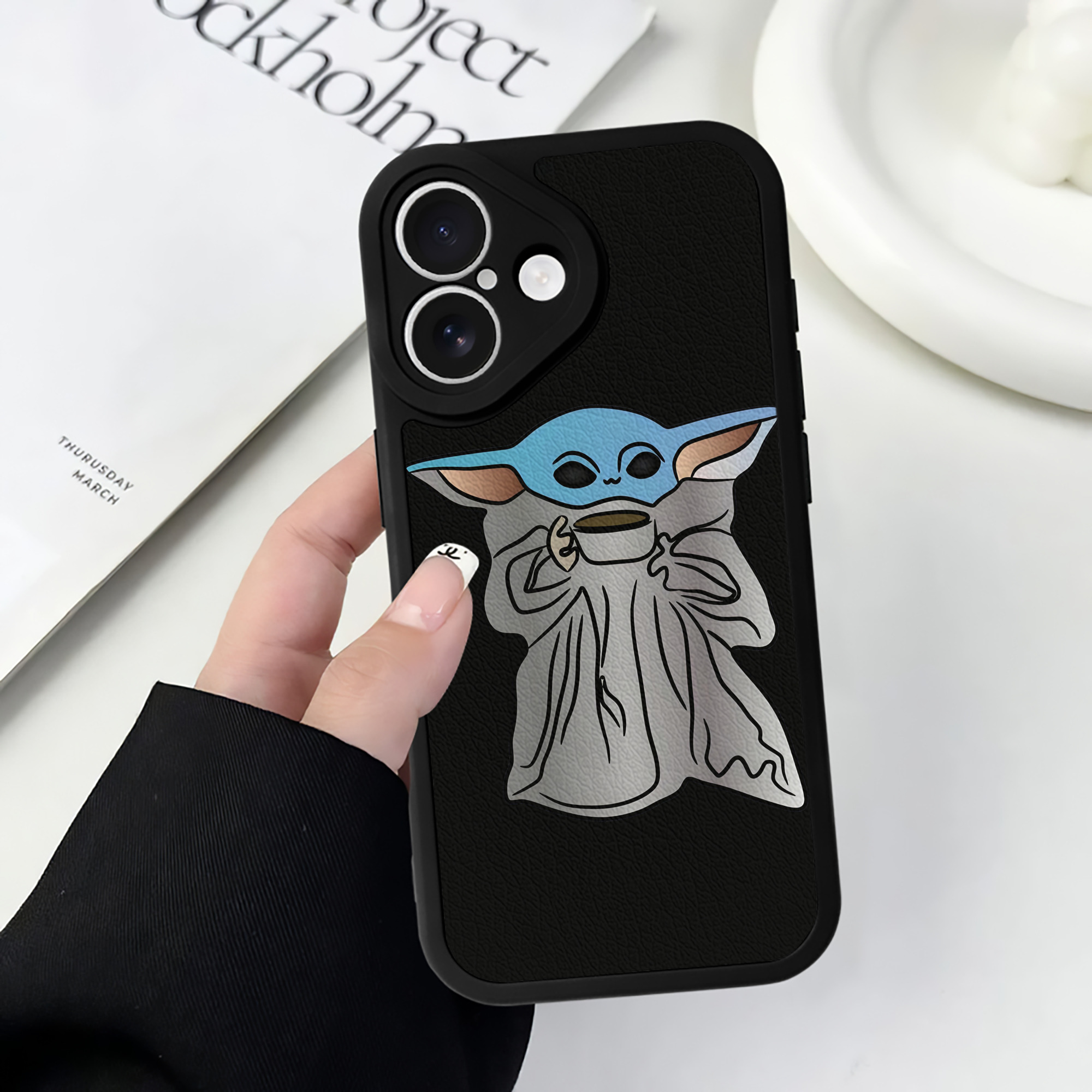 （画像用） スター・ウォーズ Star Wars 【iPhone 16シリーズ対応】シリコンスマホケース（レザー調） 材質：シリコン